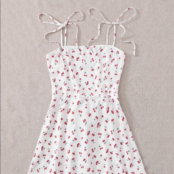 BOGO Cherry 🍒 Print Mini Adjustable Knot Strap Shein Dress EUC - Picture 6 of 12